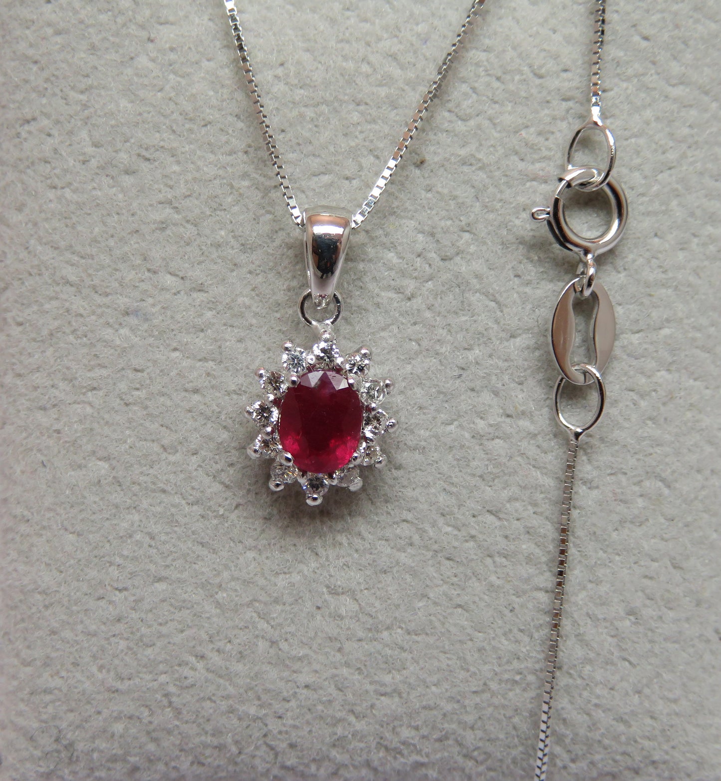 Collana Kate con Rubino 5x4
