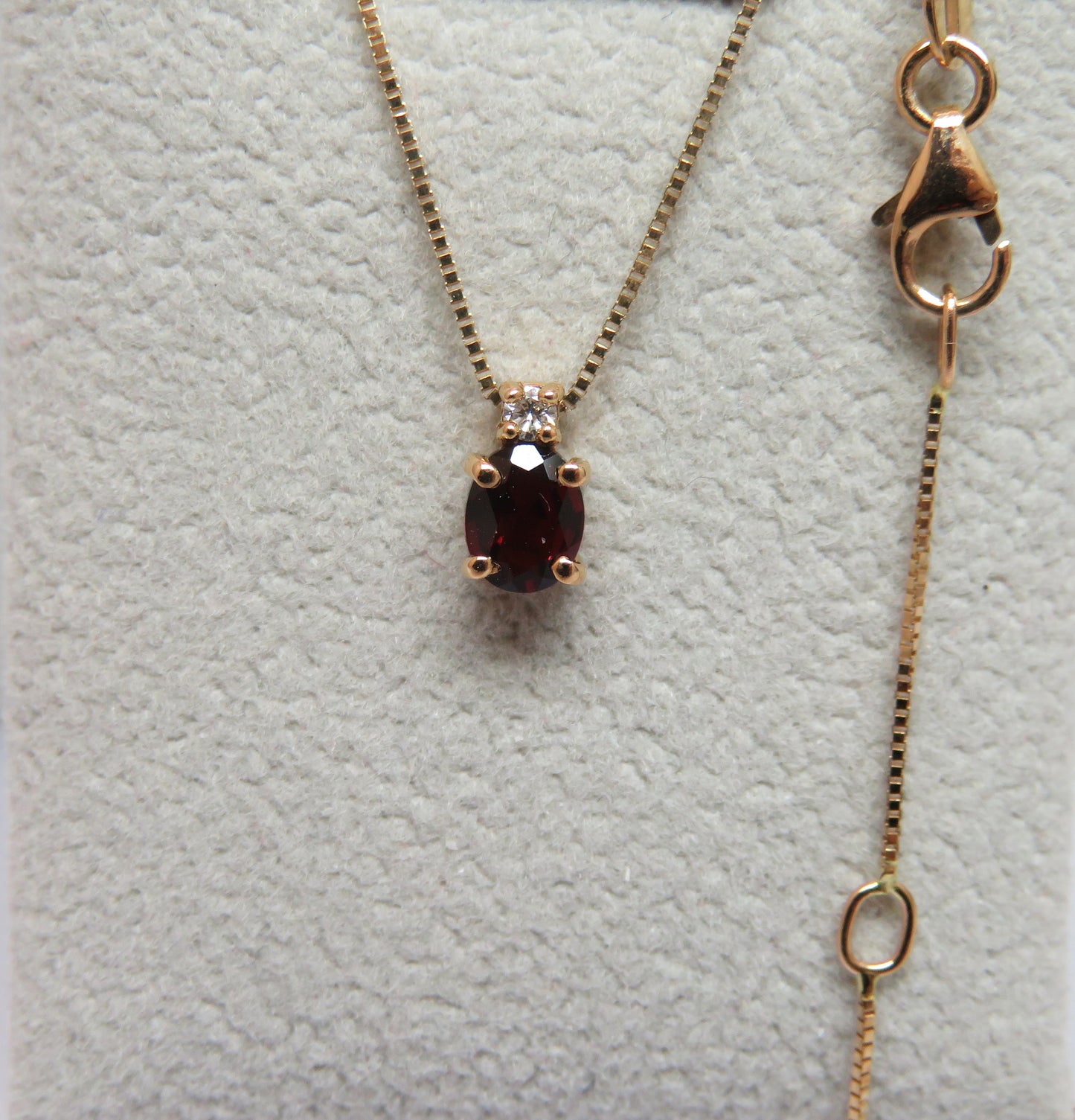 Collana Punto Colore con Granato 5x4