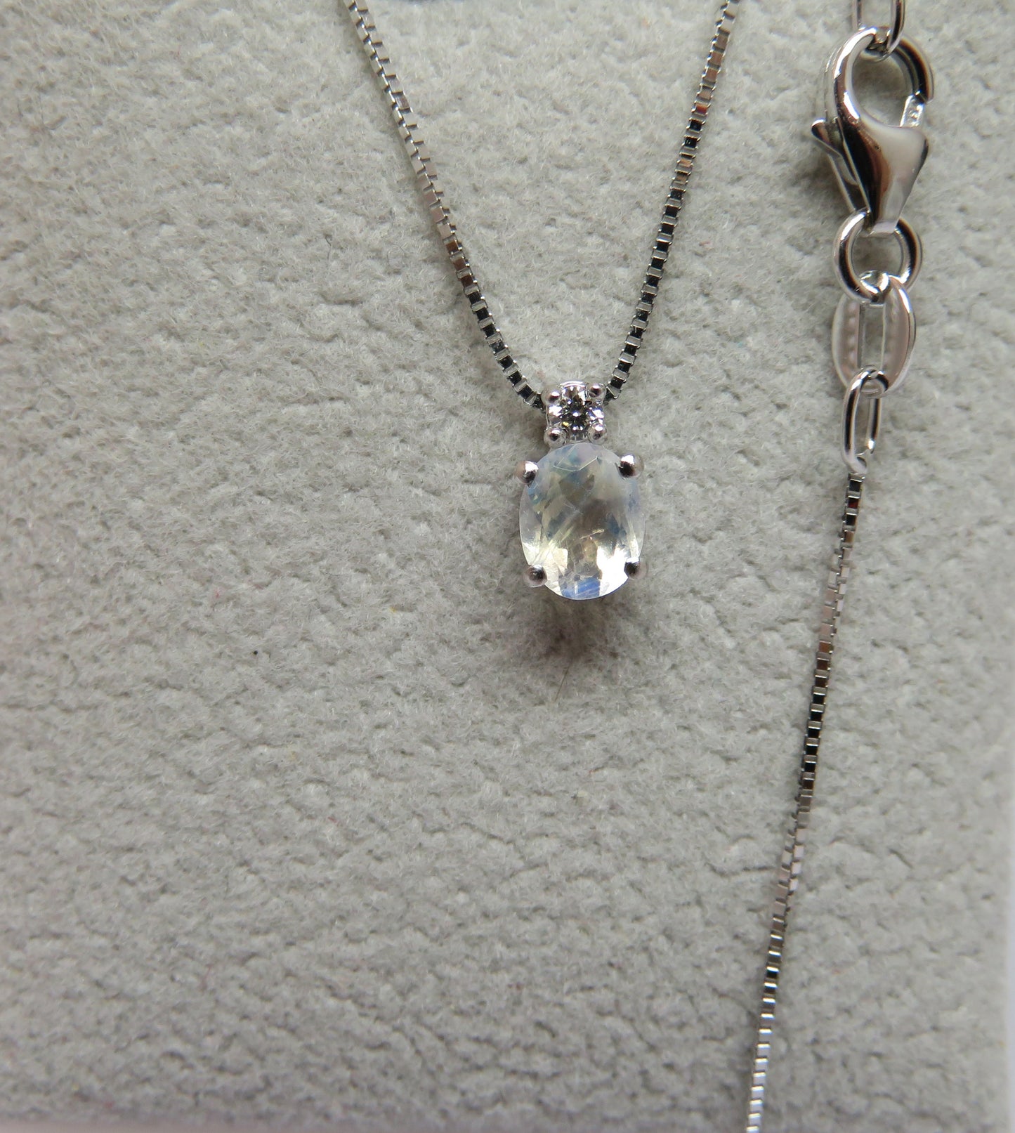 Collana Punto Colore con Moonstone 5x4