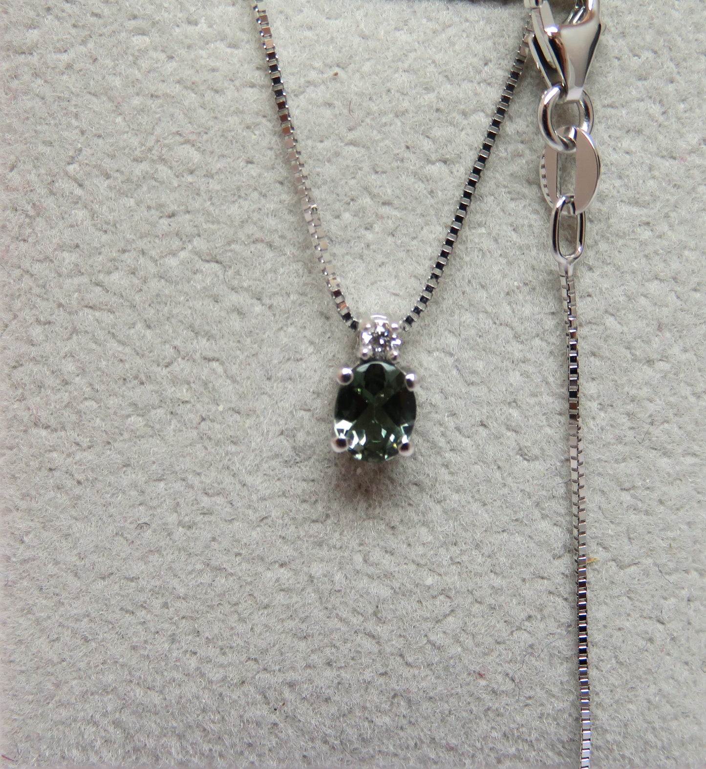 Collana Punto Colore con Tormalina Grigia 5x4