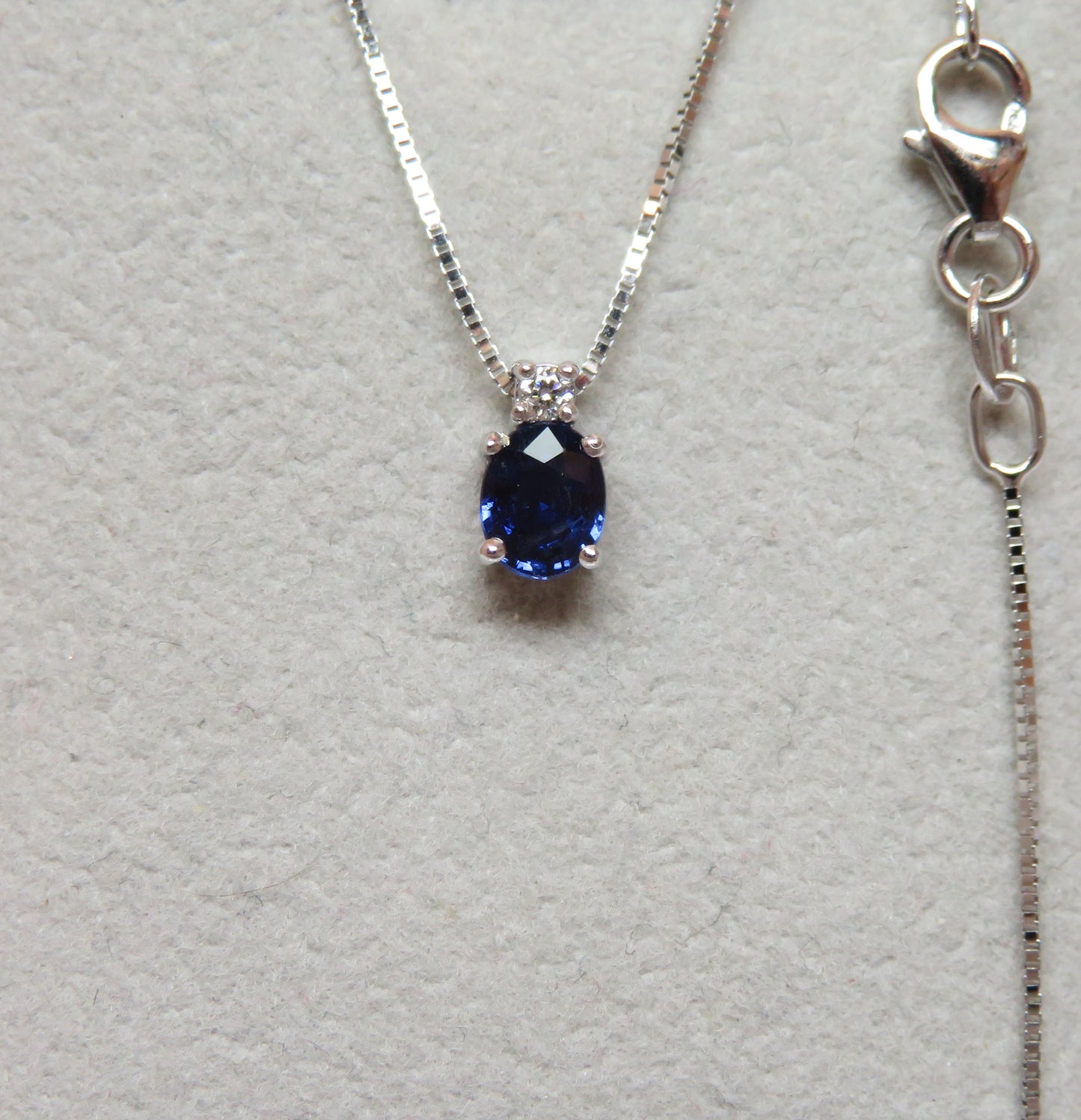 Collana Punto Colore con Zaffiro Porpora 5x4