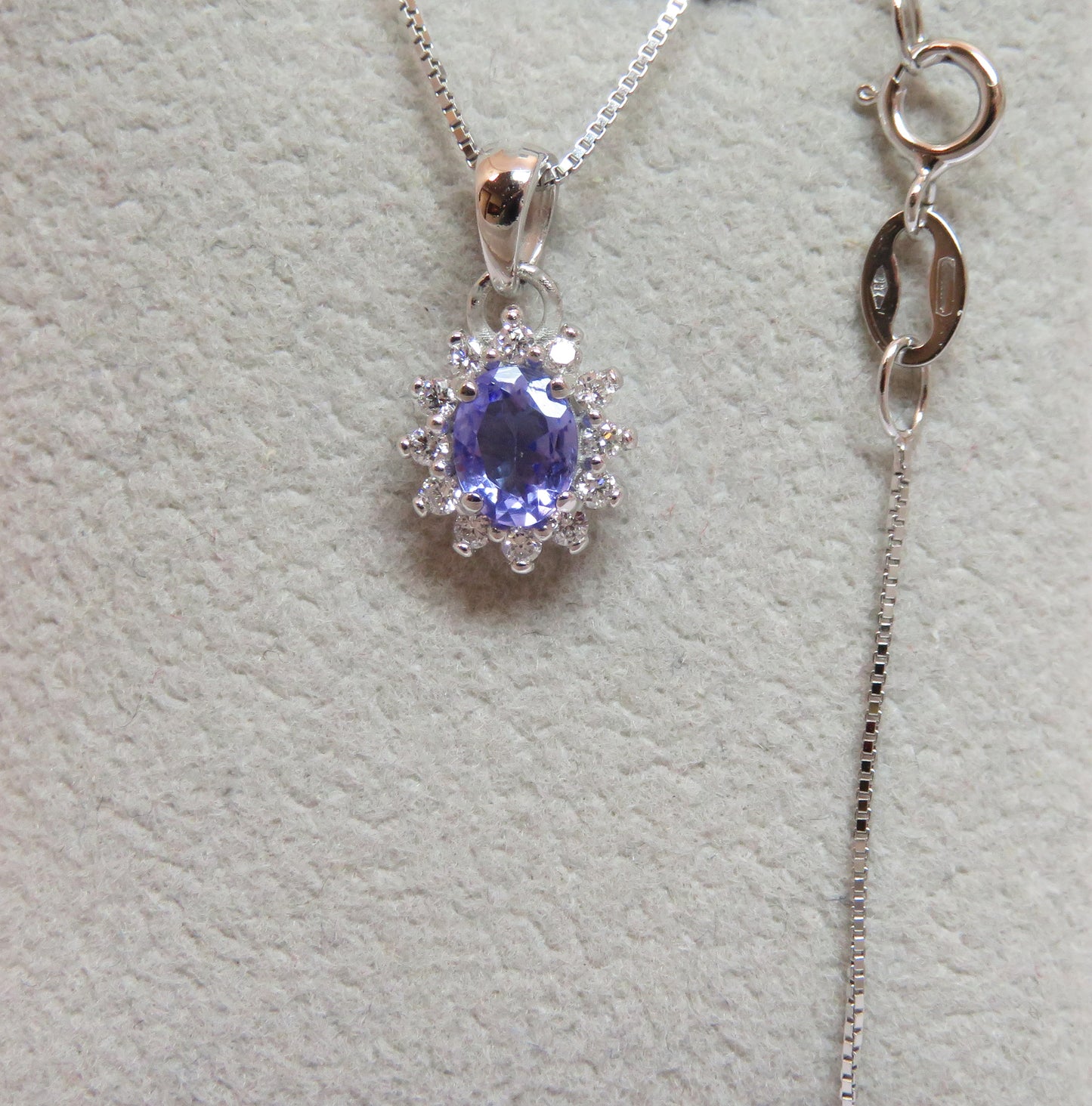 Collana Kate con Tanzanite 5x4