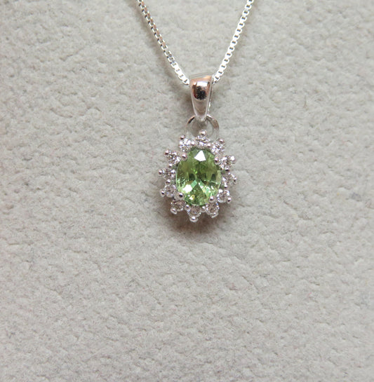 Collana Kate con Zaffiro Verde 5x4